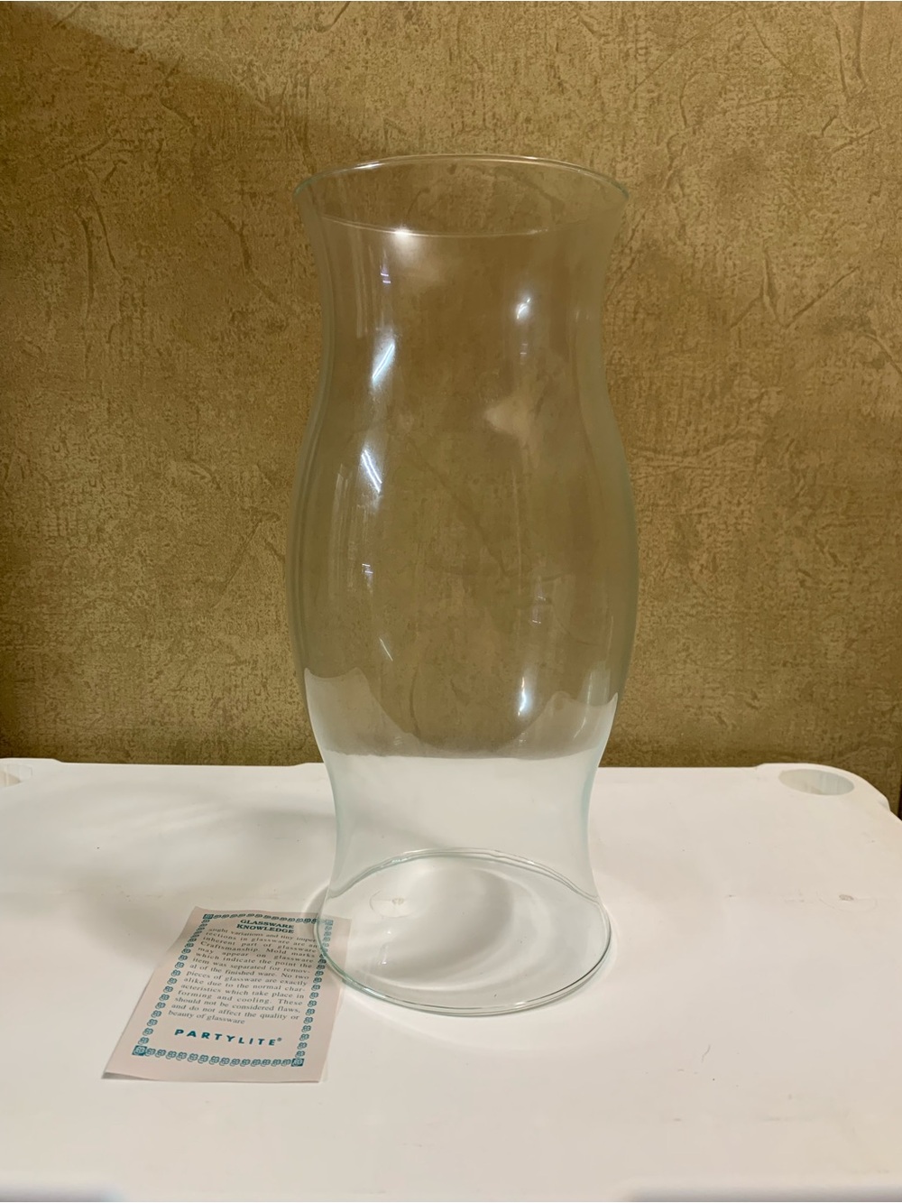 Partylite 12” Hurricane Shade Globe
P6094 NEW in Box